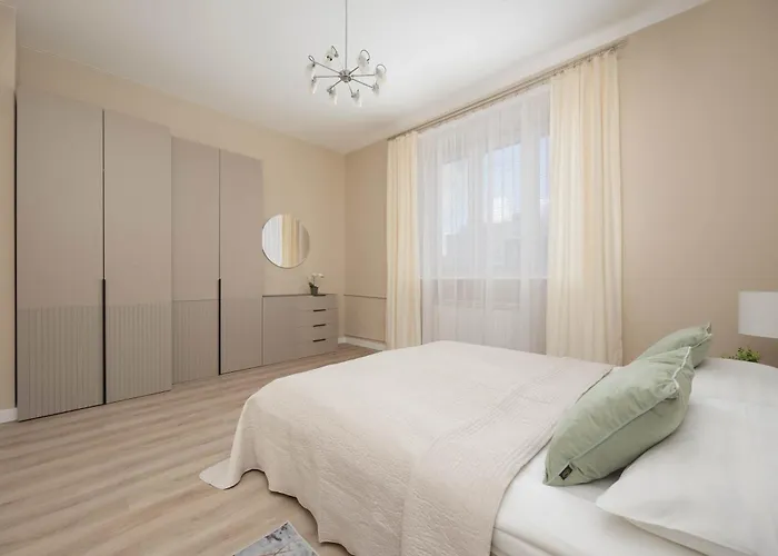 Beige Near Pge And Park Praski Perfect For Remote Work By Renters Apartment Warsaw