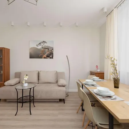 Beige Near Pge And Park Praski Perfect For Remote Work By Renters Apartamento Varsovia
